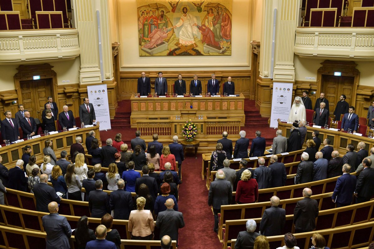 Adunare solemnă la Palatul Patriarhiei 48488