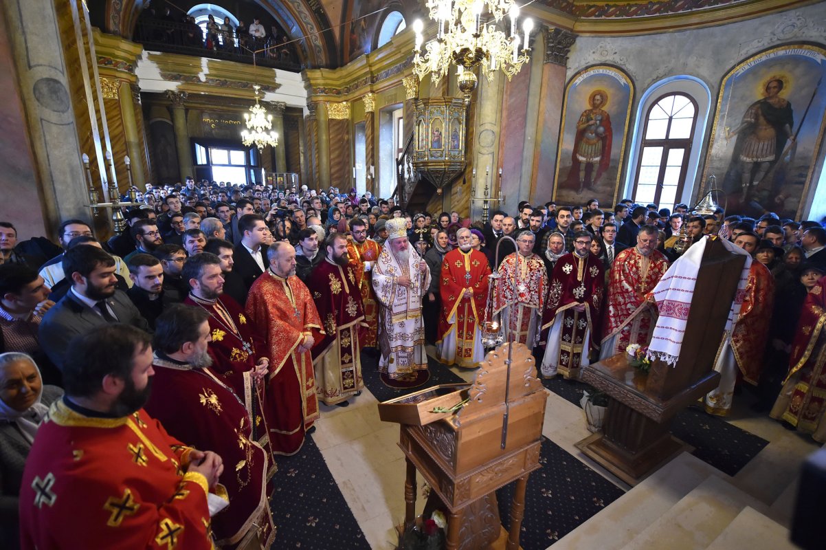 Model de vieţuire pentru studenţii teologi 48499