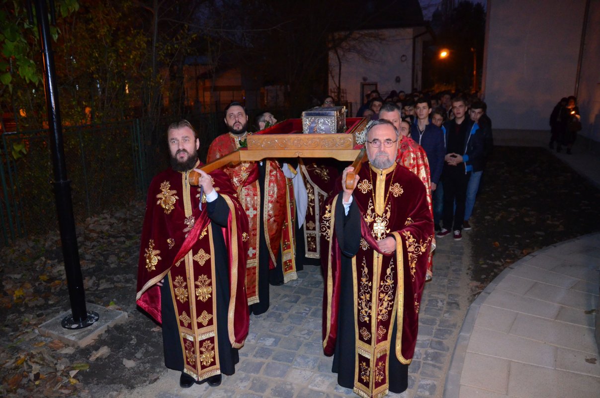 Model de vieţuire pentru studenţii teologi 48501