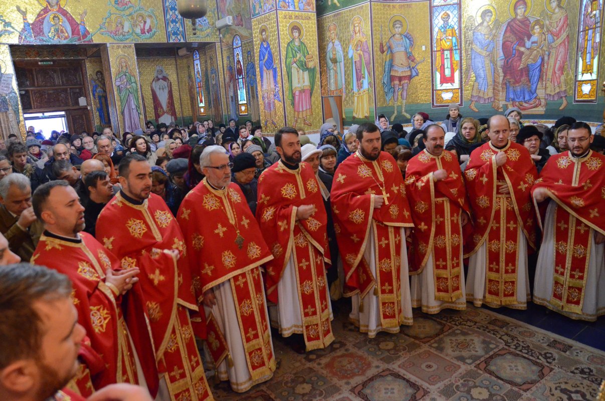 Sfântul Mercurie, sărbătorit în Capitală 48505