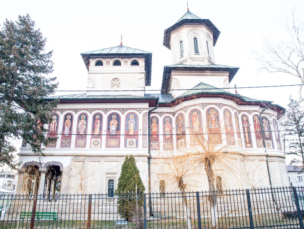 Eustațiu Stoenescu - maestrul, ctitorul și pictorul 48448