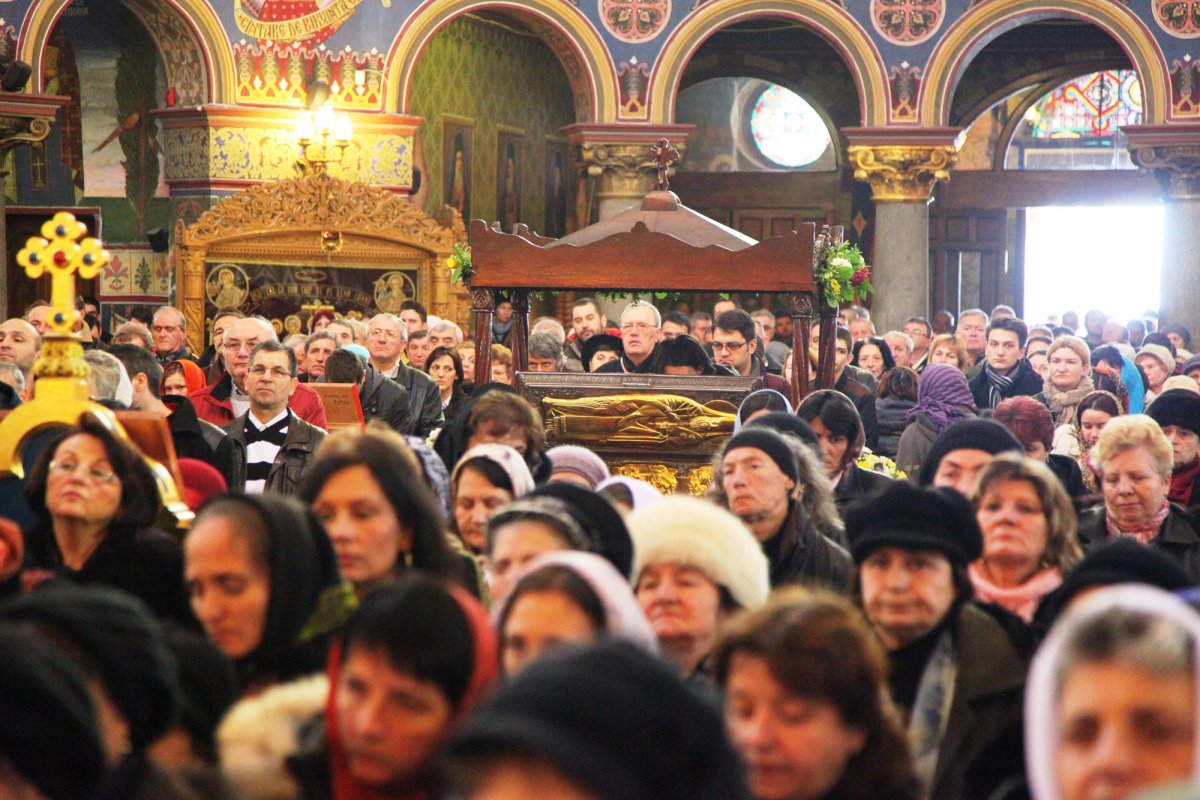 Hram la Catedrala Mitropolitană din Sibiu 48383