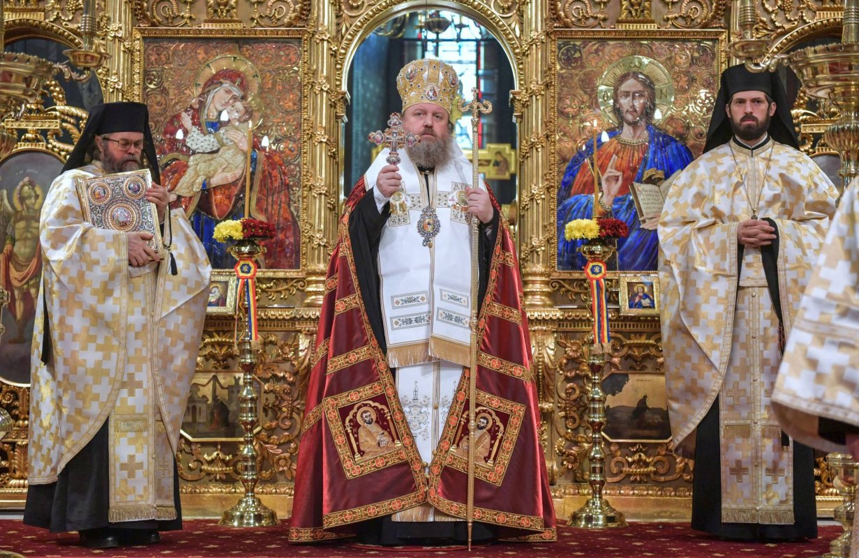 Mulţumire adusă lui Dumnezeu de Ziua Naţională 48358