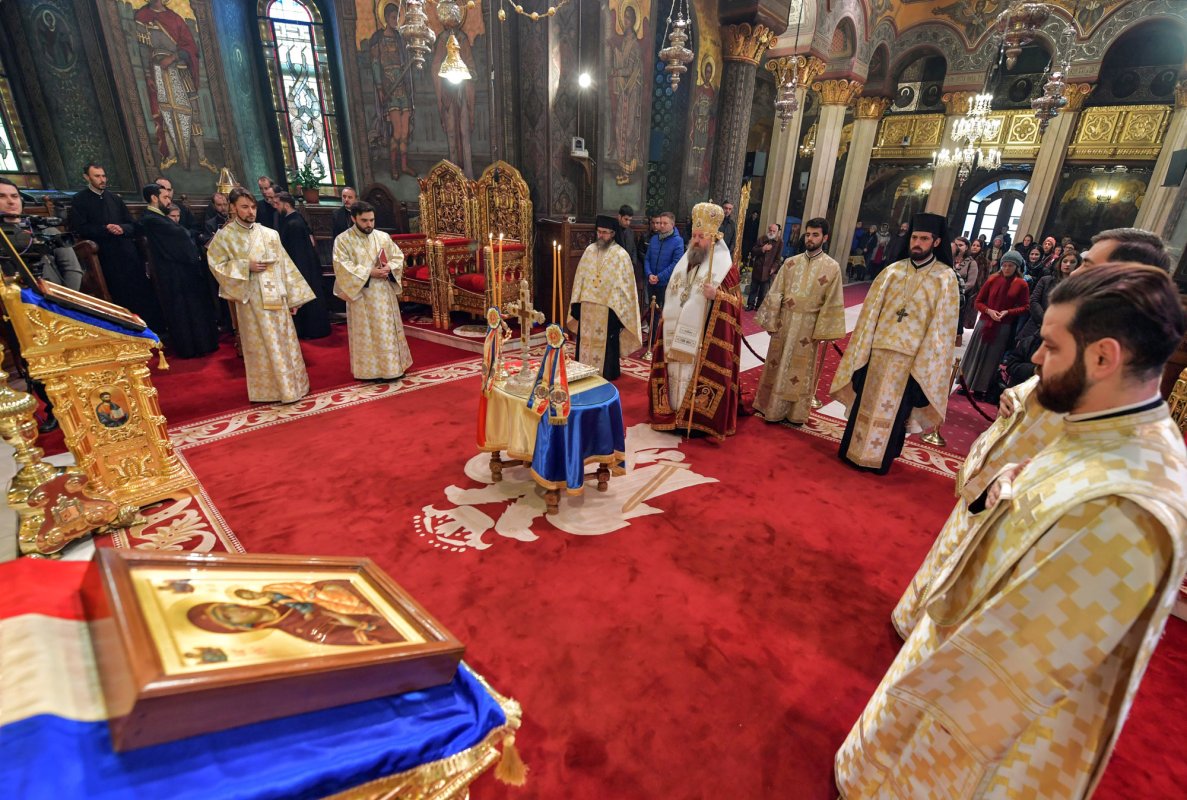 Mulţumire adusă lui Dumnezeu de Ziua Naţională a României 48250