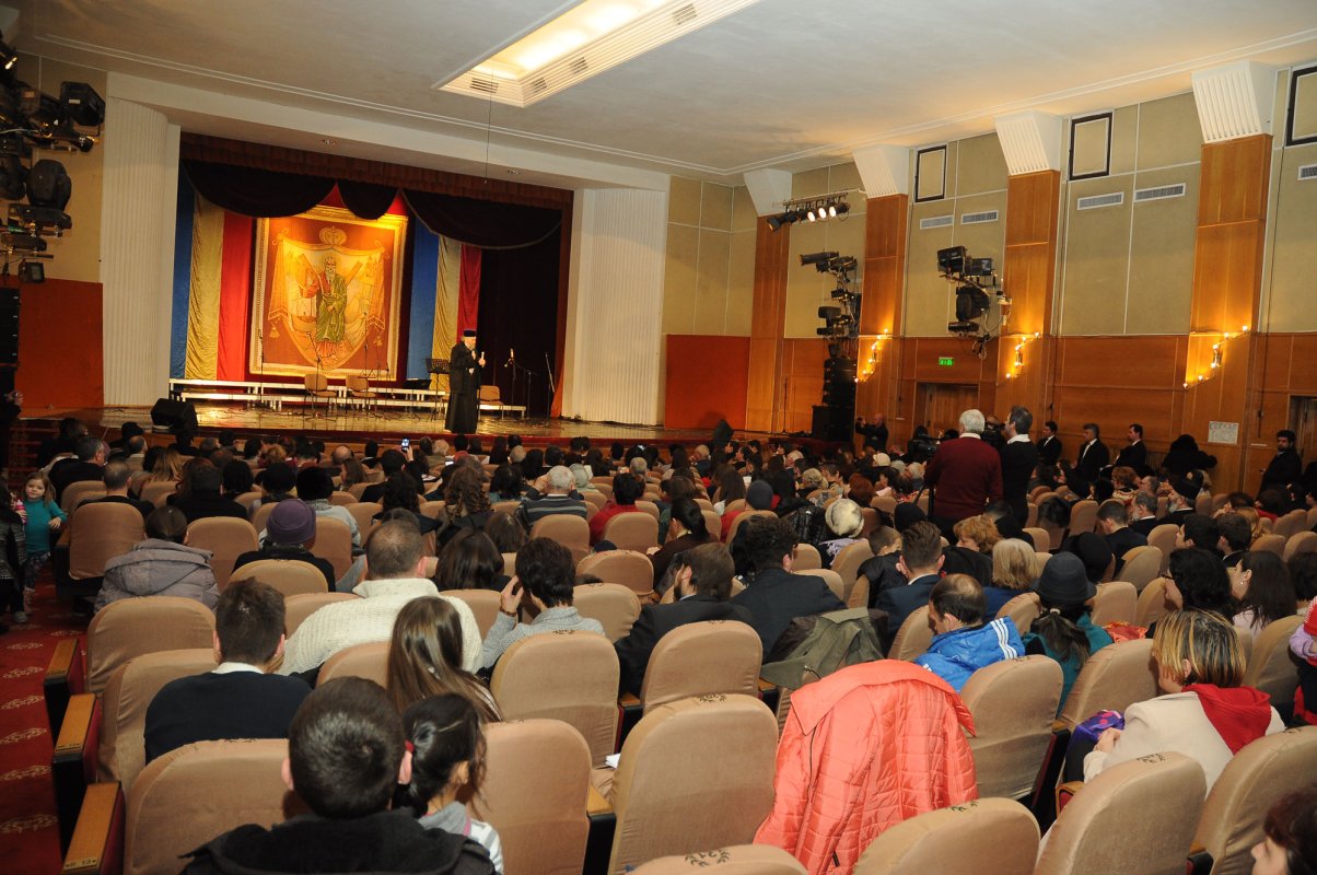 Sărbătoarea Sfântului Andrei la Dunărea de Jos 48260