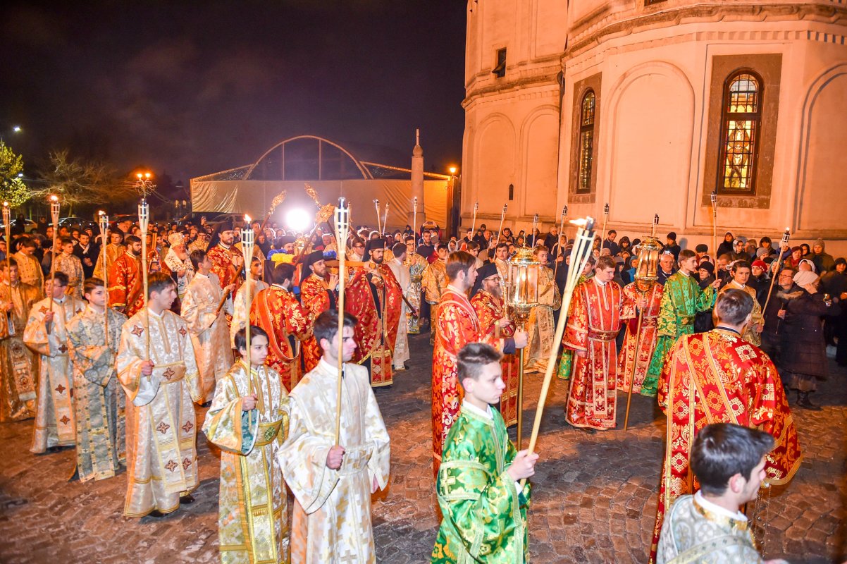 Sărbătoarea Sfântului Apostol Andrei în Capitală 48244