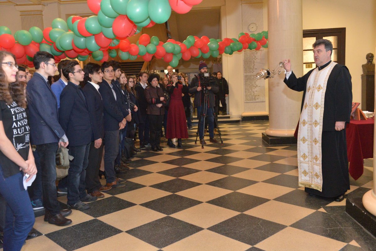 Colegiul Național „Sfântul Sava” și-a cinstit ocrotitorul 48230