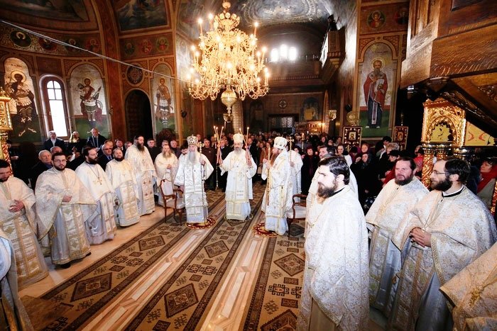 Sărbătoarea Sfântului Ierarh Nicolae 48043