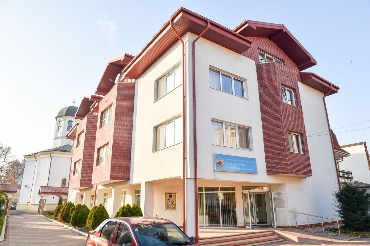 Aproape de pacienţii în stadiu terminal 48009