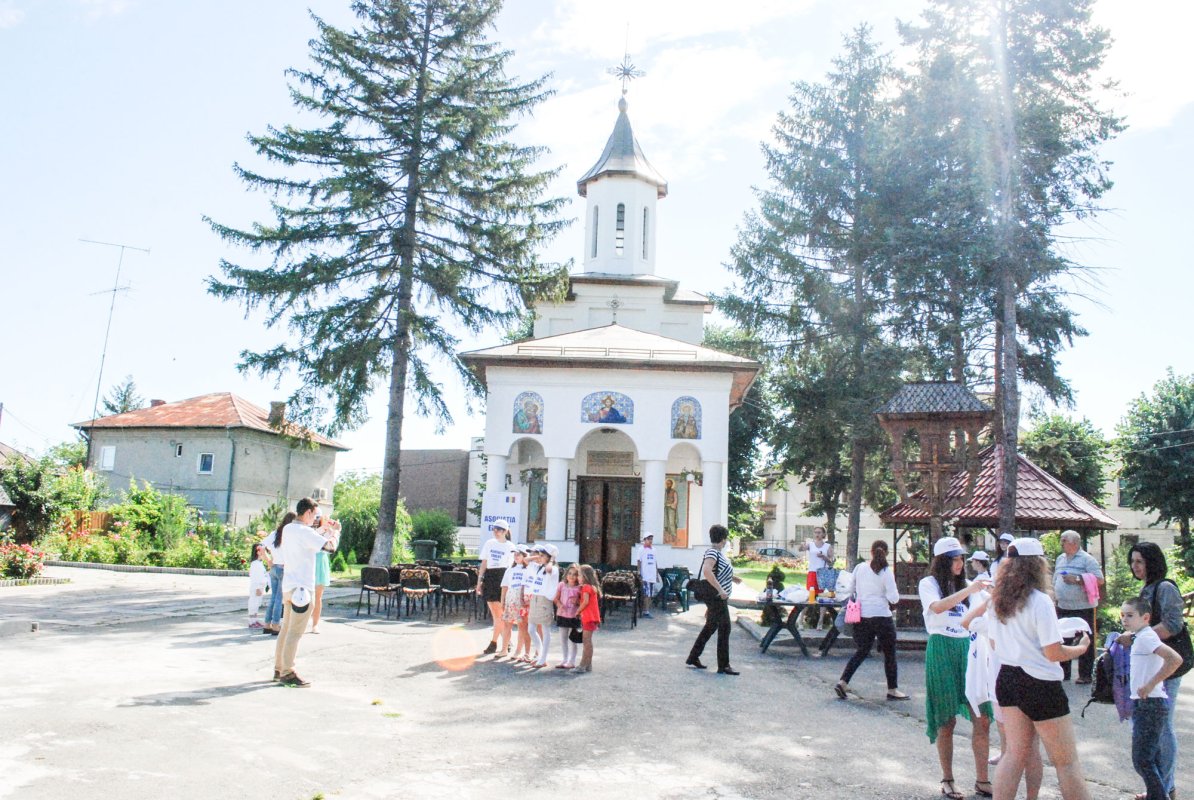 Întâlniri de suflet la Biserica Harşu 47980