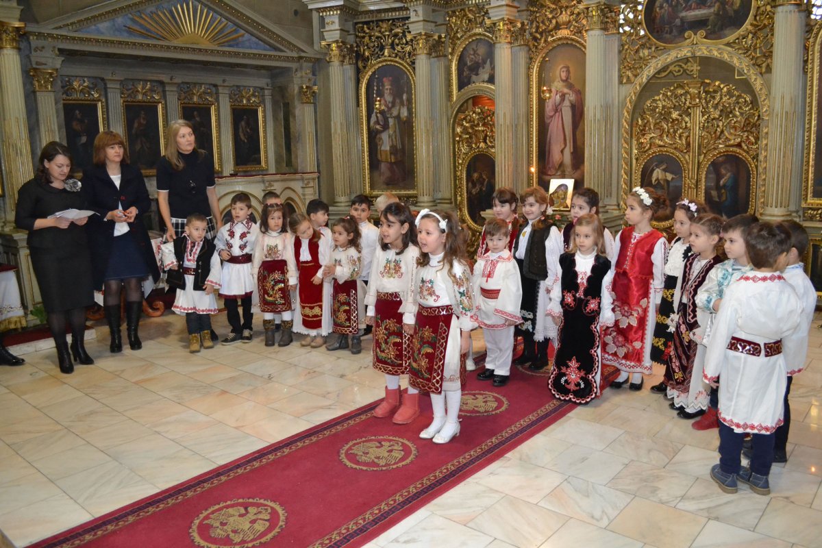 Sărbătoare la Grădinița „Sfânta Filofteia” 47986