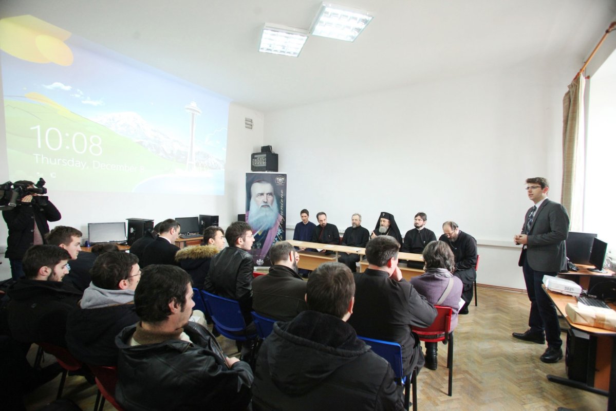 Simpozion la Sibiu despre pastorația tinerilor 47973