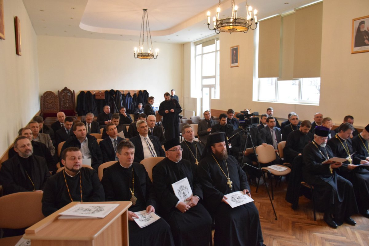 Propuneri pentru scaunul de Episcop al Maramureşului şi Sătmarului 47921