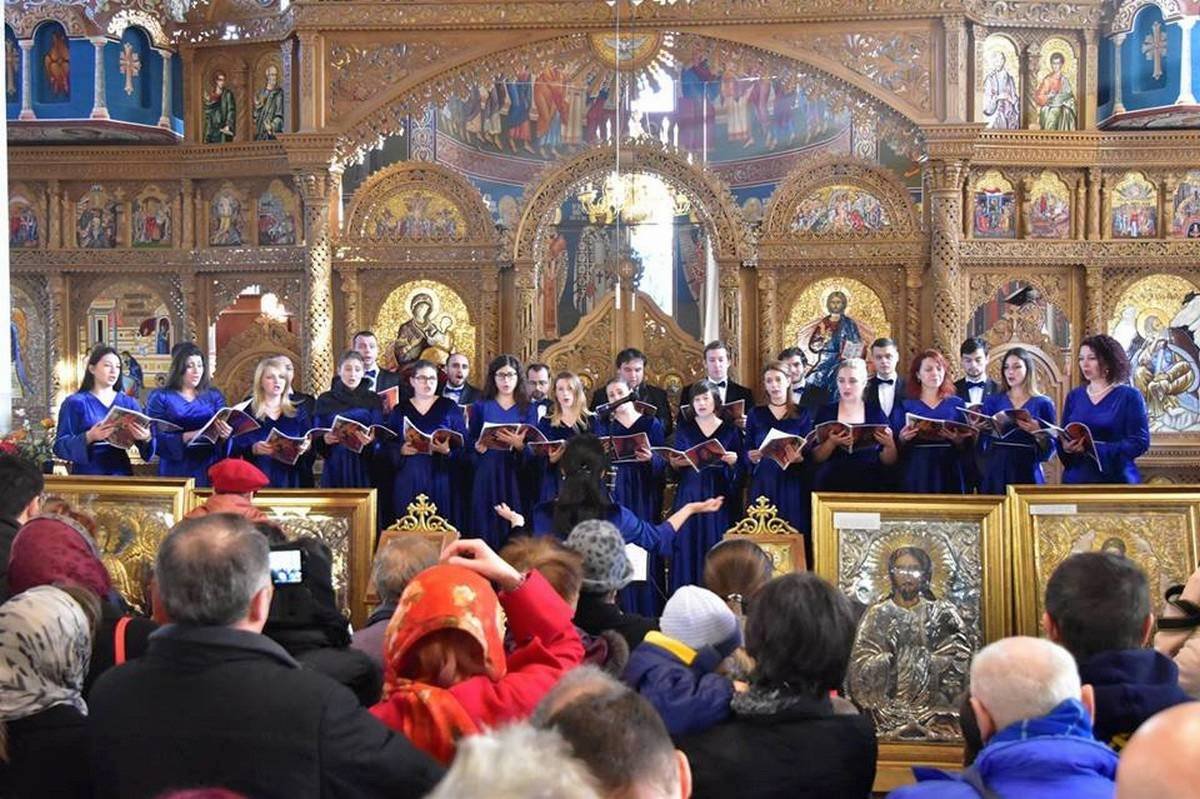 Repertoriu de colinde la Biserica „Sfântul Nectarie“ din Iaşi  47725