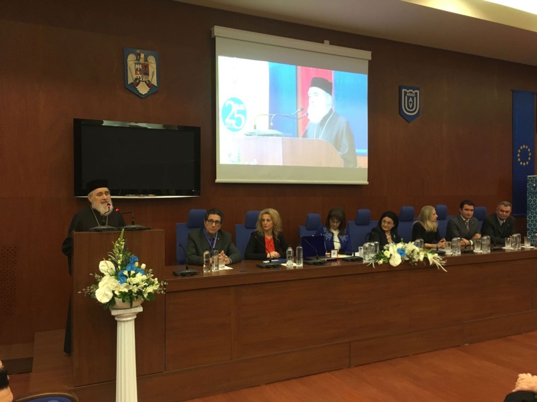 25 de ani de la înființarea Universității „Aurel Vlaicu” din Arad 47714
