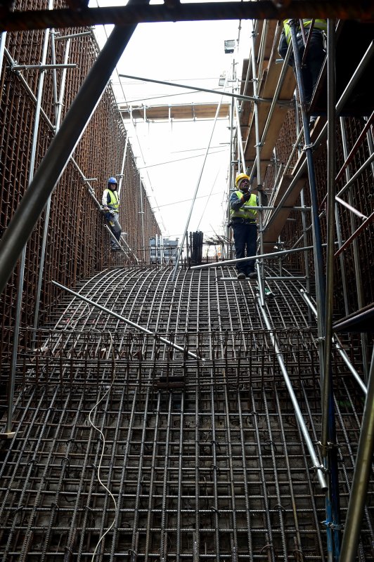 Continuă lucrările la Catedrala Mântuirii Neamului 47660