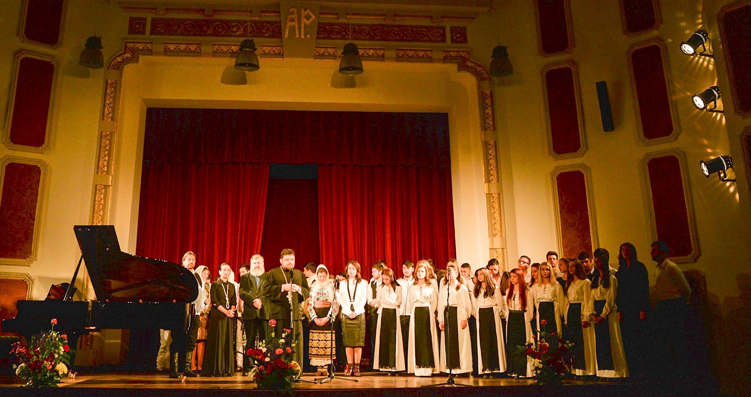 „Stihuri și cântări”, un spectacol cu actori și copii, la Focșani 47670