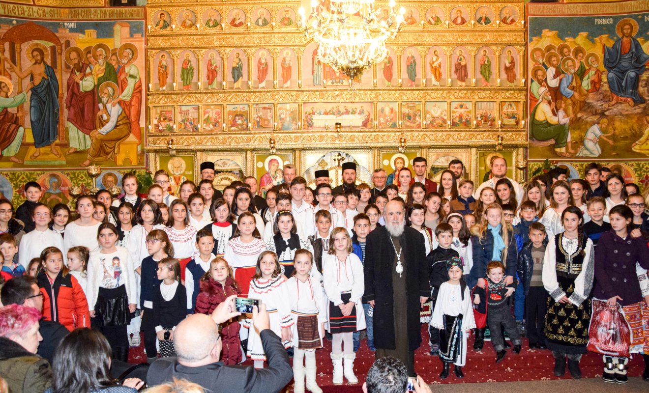 Festival de colinde în Parohia Arad-Bujac 47539