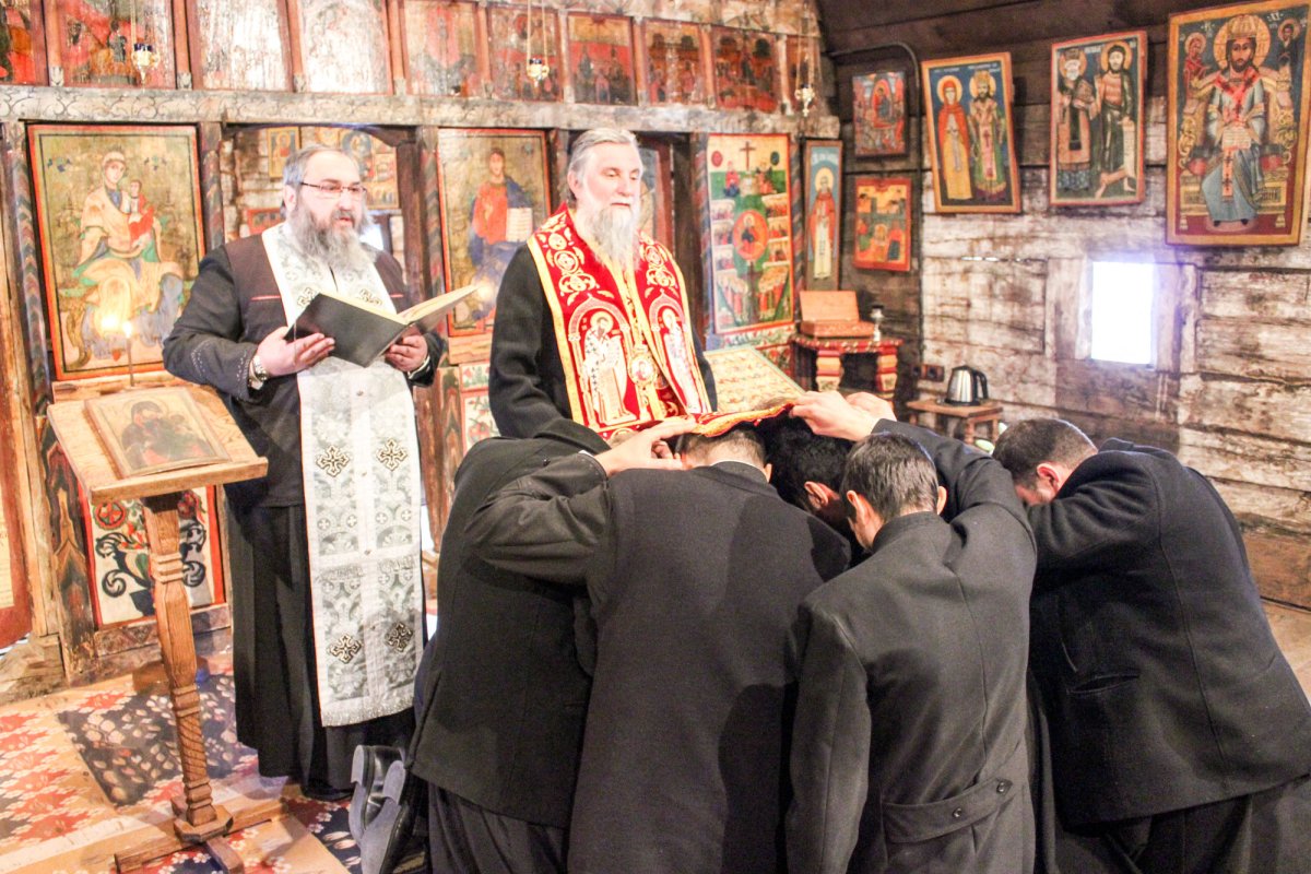 „Să fiţi cei dintâi care se spovedesc!” 47532