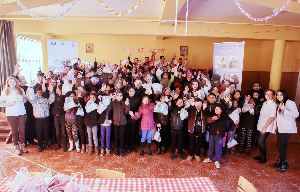 Activităţi sociale în judeţele Sibiu şi Hunedoara 47500