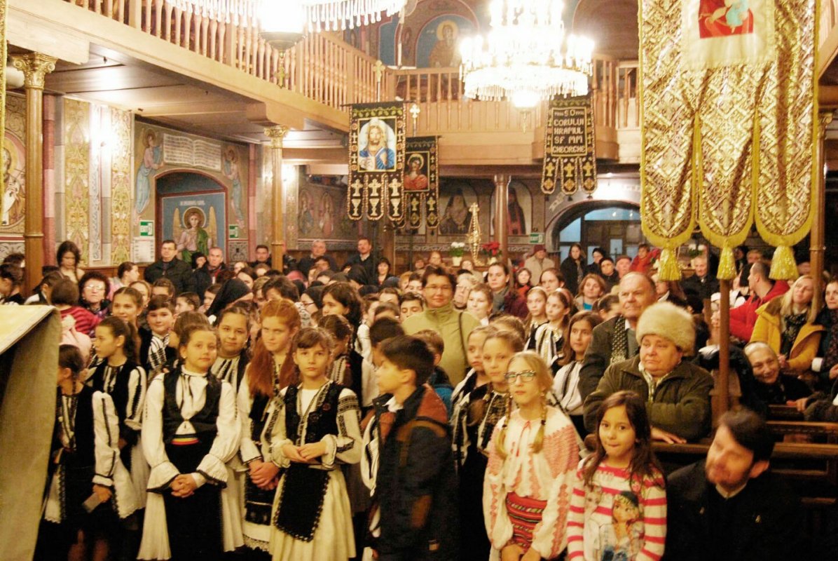 Slujiri arhiereşti în Transilvania 47501