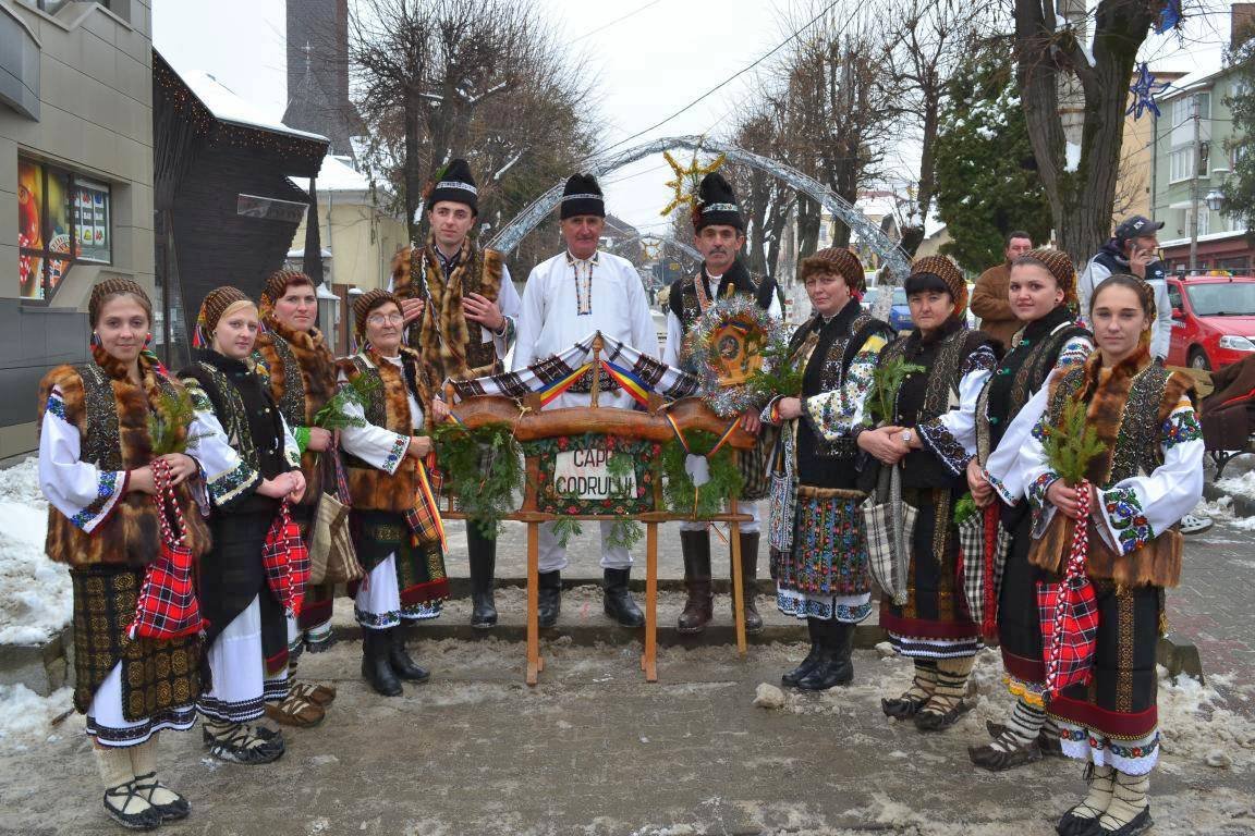 Colindăm colind frumos... 47448