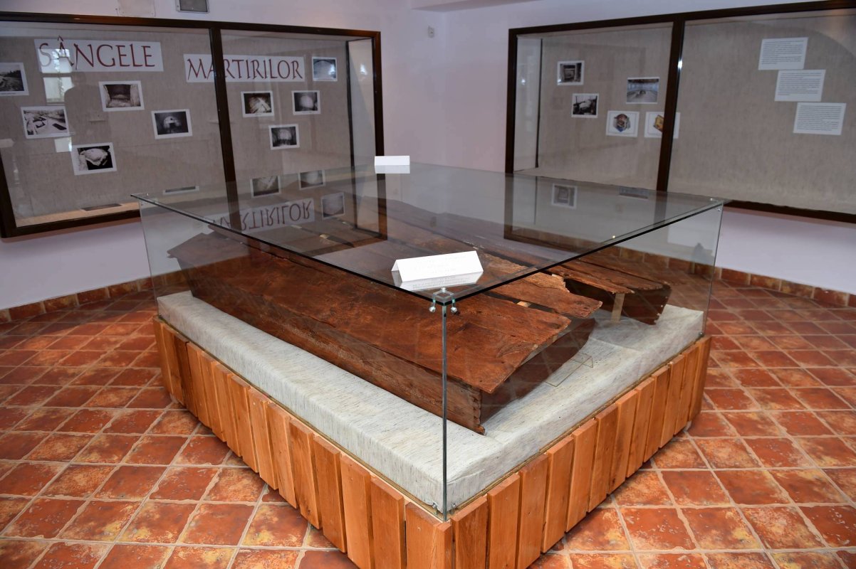 Racla Sfinților de la Niculițel, cea mai veche din lume 47429