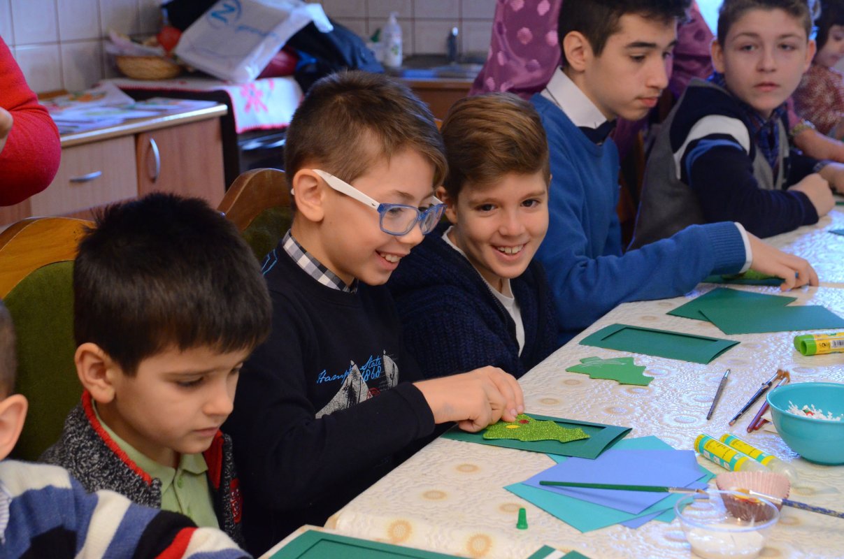 Slujire responsabilă din dragoste pentru copii 47377