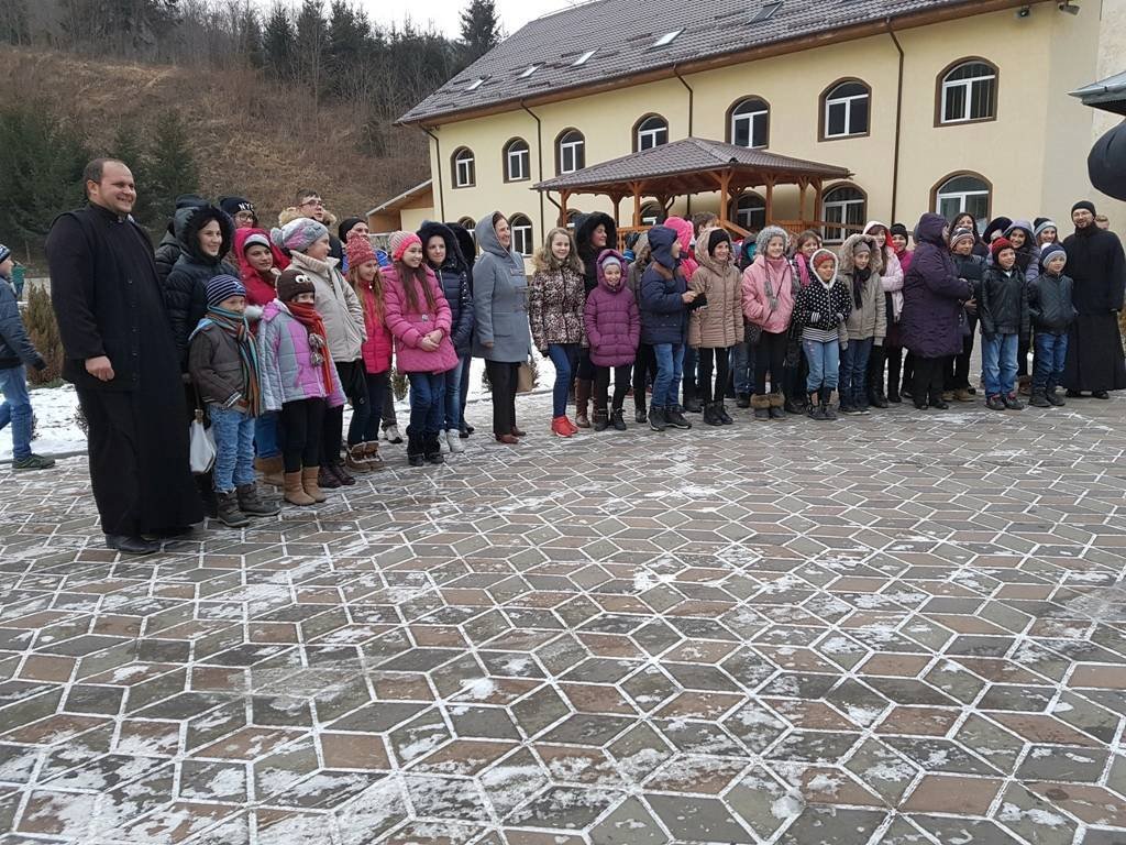 Proiecte pentru beneficiarii Aşezământului „Sfântul Voievod Ştefan cel Mare“ – Hârja 47288