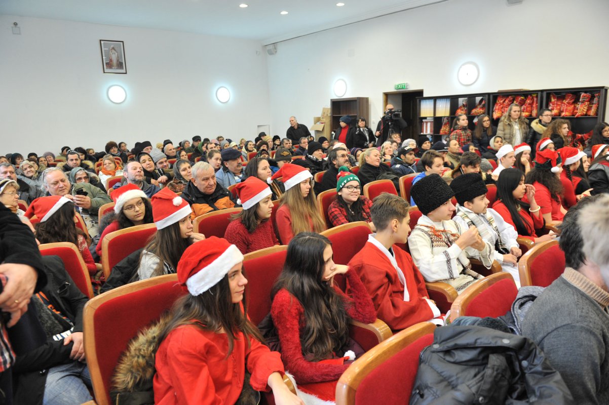 Daruri de Crăciun pentru 200 de familii 47273