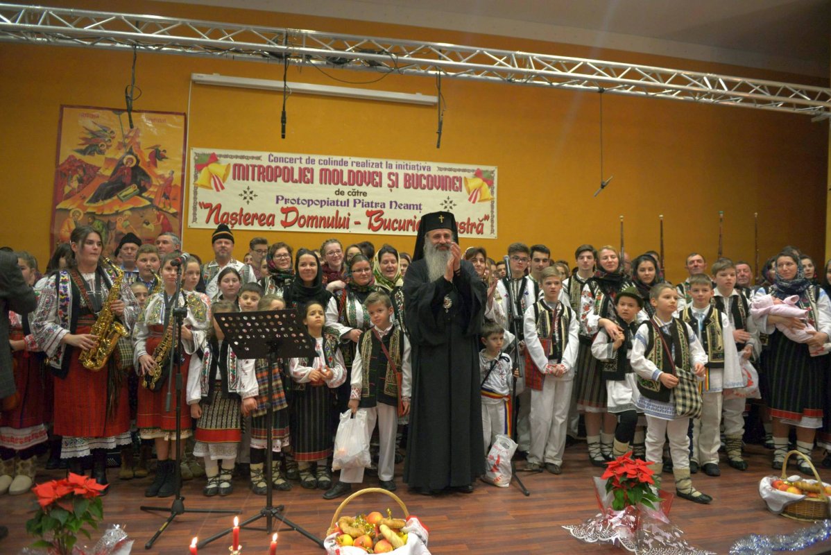 „Putem să-L descoperim pe Hristos inclusiv prin intermediul colindelor“ 47235