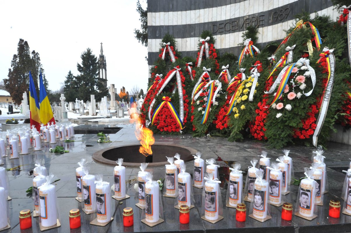 Slujbe de pomenire pentru eroii din decembrie 1989 47257