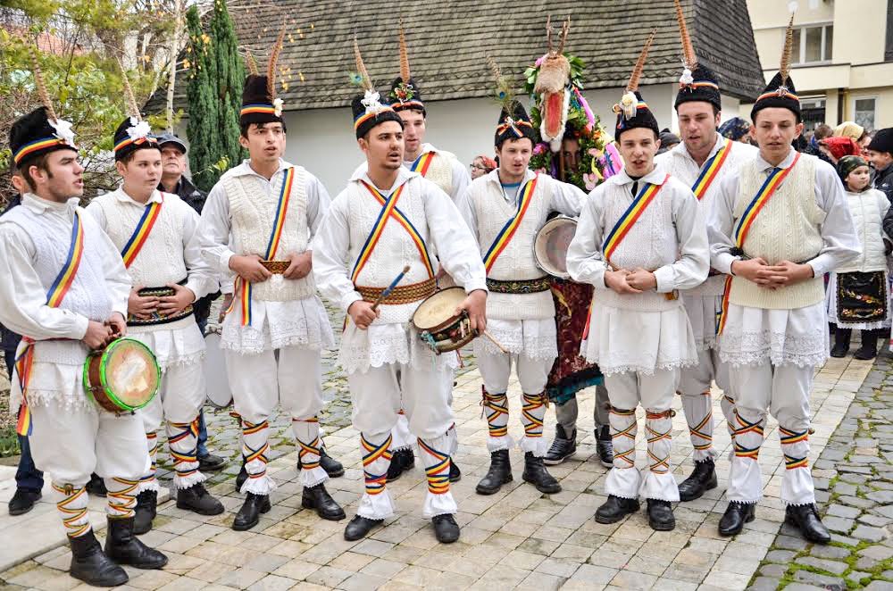 Spectacole, festivaluri de colinde şi datini de Crăciun 47231