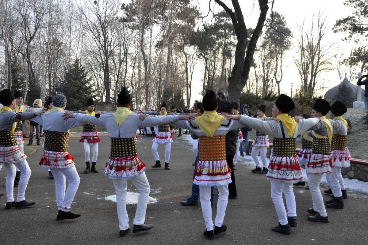 Colindul de ceată bărbătească, în patrimoniul imaterial UNESCO 47096