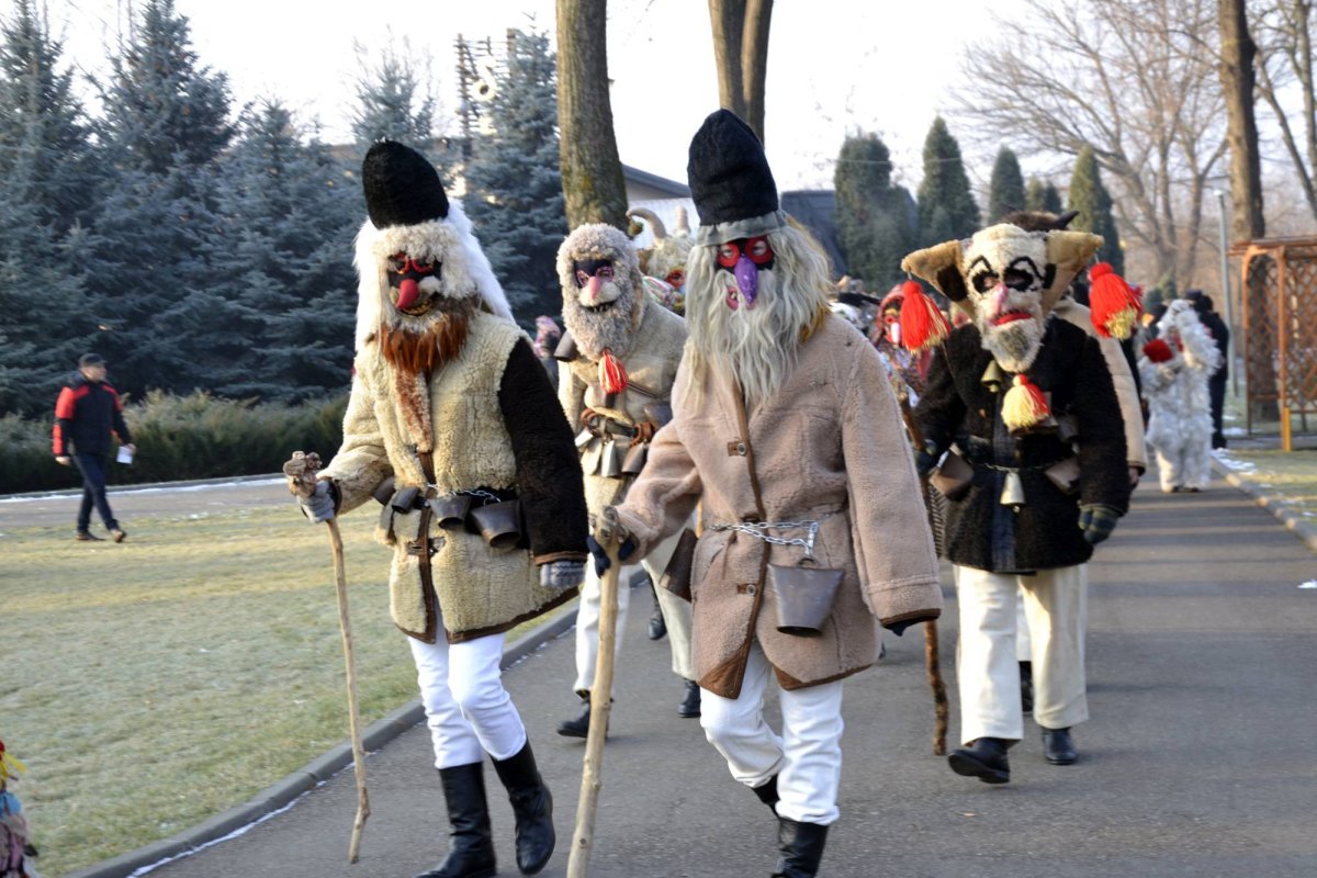 Colindul de ceată bărbătească, în patrimoniul imaterial UNESCO 47097