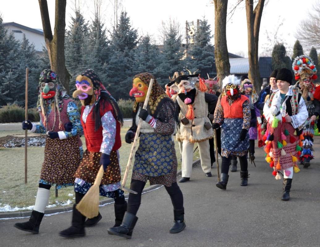 Colindul de ceată bărbătească, în patrimoniul imaterial UNESCO 47098