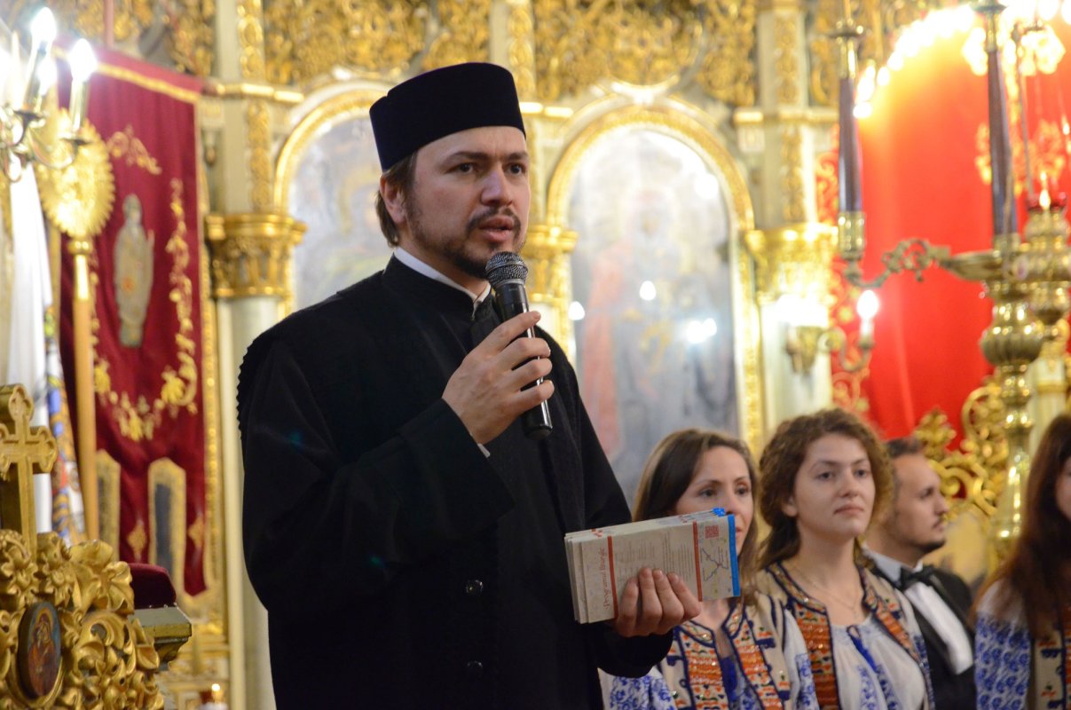 Corul Regal a concertat la Biserica „Sfântul Spiridon”-Nou din Capitală 47070