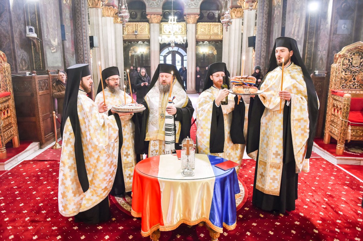 Pomenirea eroilor la Catedrala Patriarhală 47065