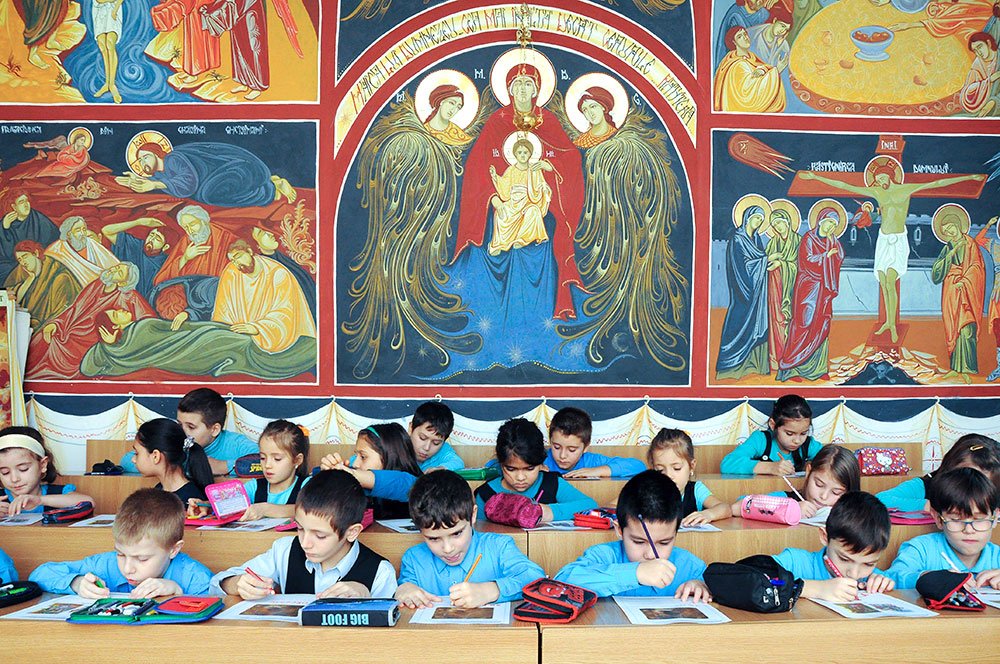 Iisus Hristos, desăvârșirea dumnezeiască a omului  47170