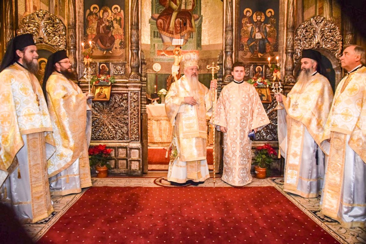 Crăciunul, sărbătorit cu bucurie de toți românii 46990