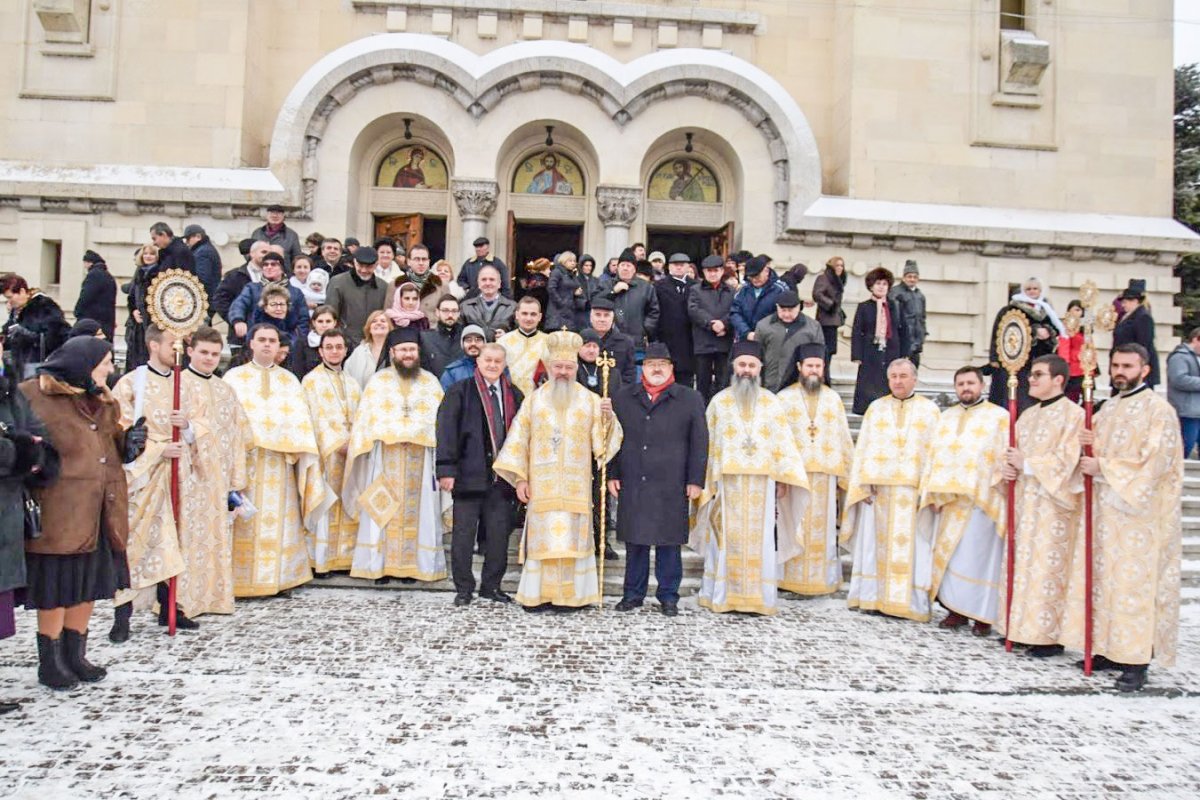 Crăciunul, sărbătorit cu bucurie de toți românii 46995