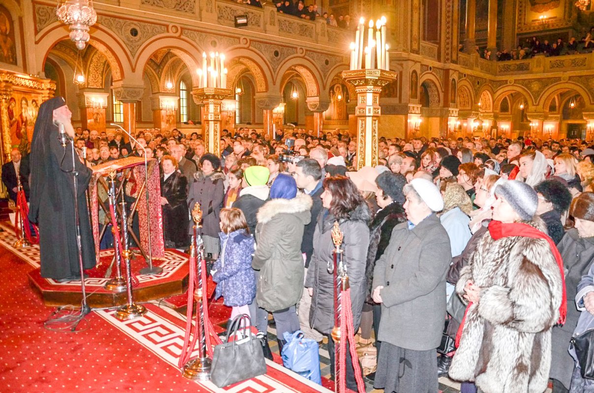 Crăciunul, sărbătorit cu bucurie de toți românii 46997