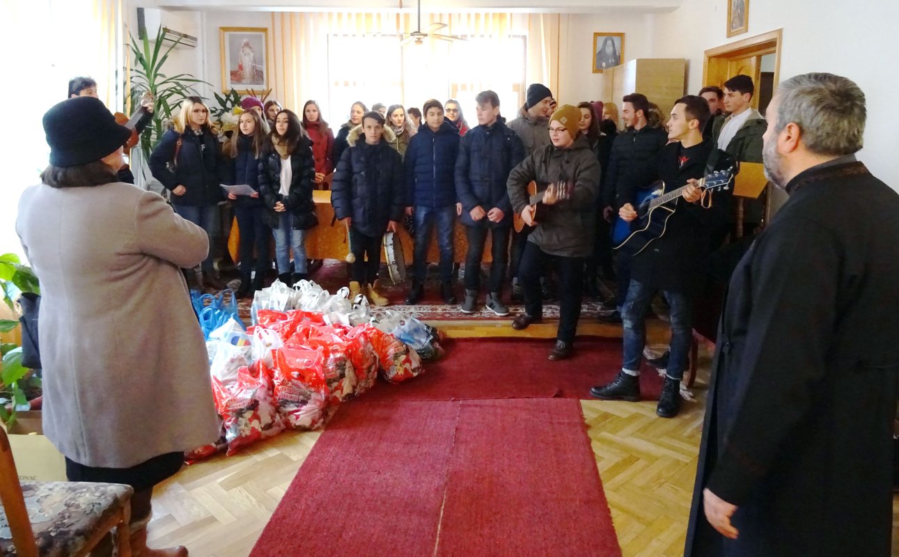 Mereu aproape de bătrânii fără nici un sprijin 47026