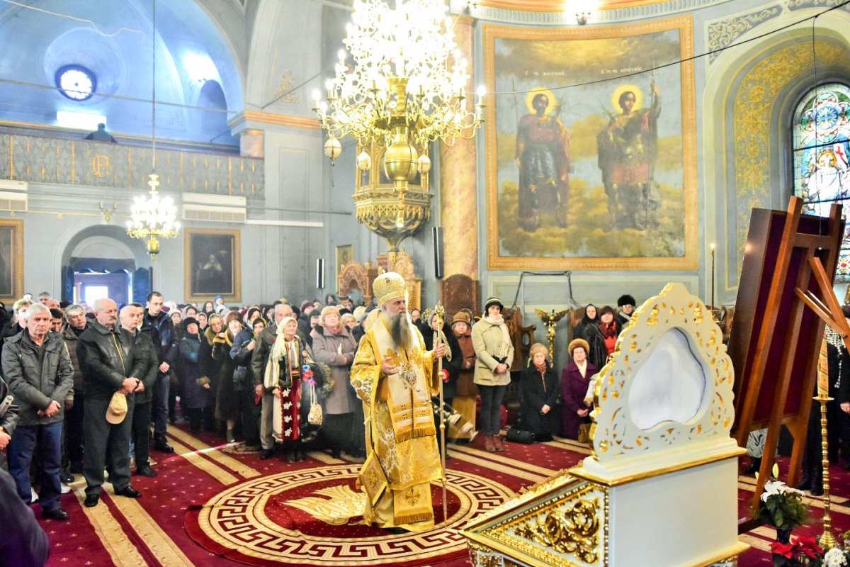 Anul Nou întâmpinat de credincioşii olteni 46815