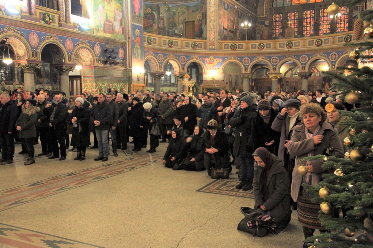 Slujiri arhierești în prima zi a noului an 46802