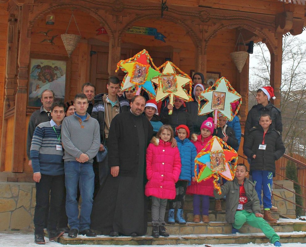 Tabără pentu copiii cu dizabilităţi din Piatra Neamţ 46741