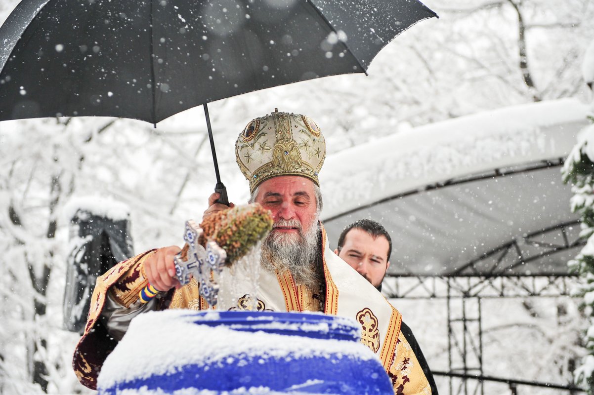 „Există o pedagogie de arătare a lui Dumnezeu în lume” 46476