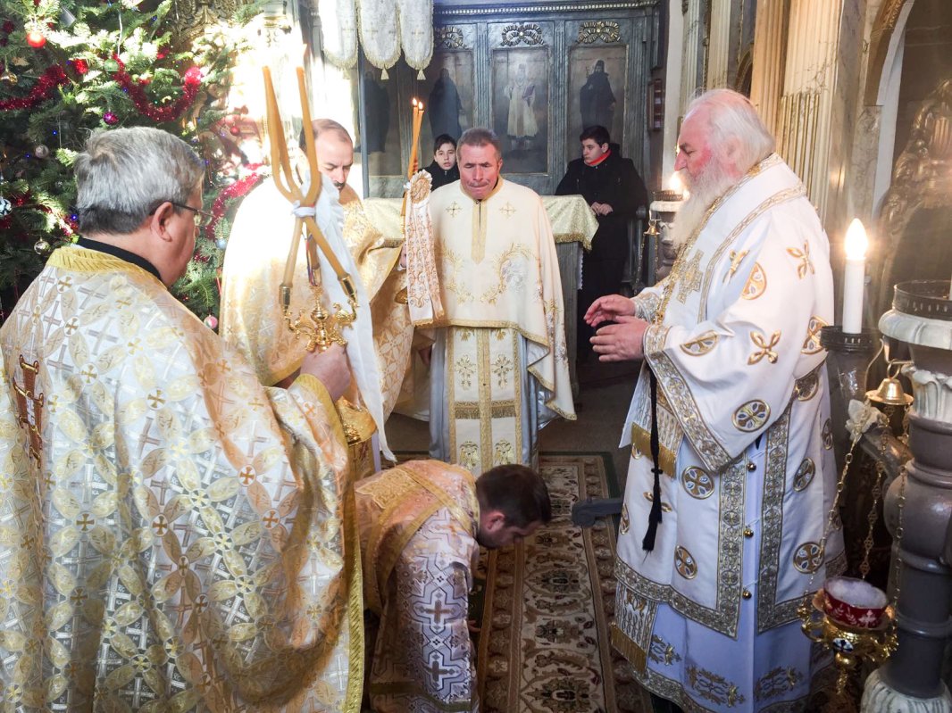 Slujirile ierarhilor bănățeni 46429