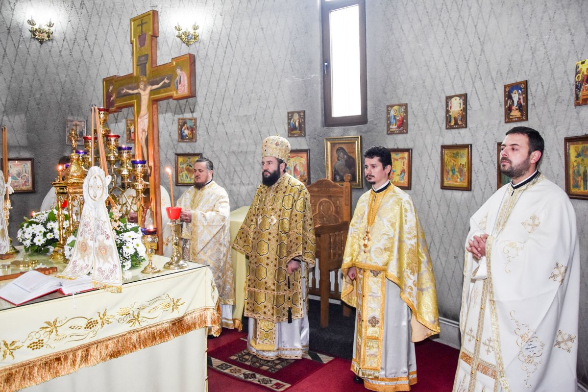 Slujirile ierarhilor bănățeni 46430