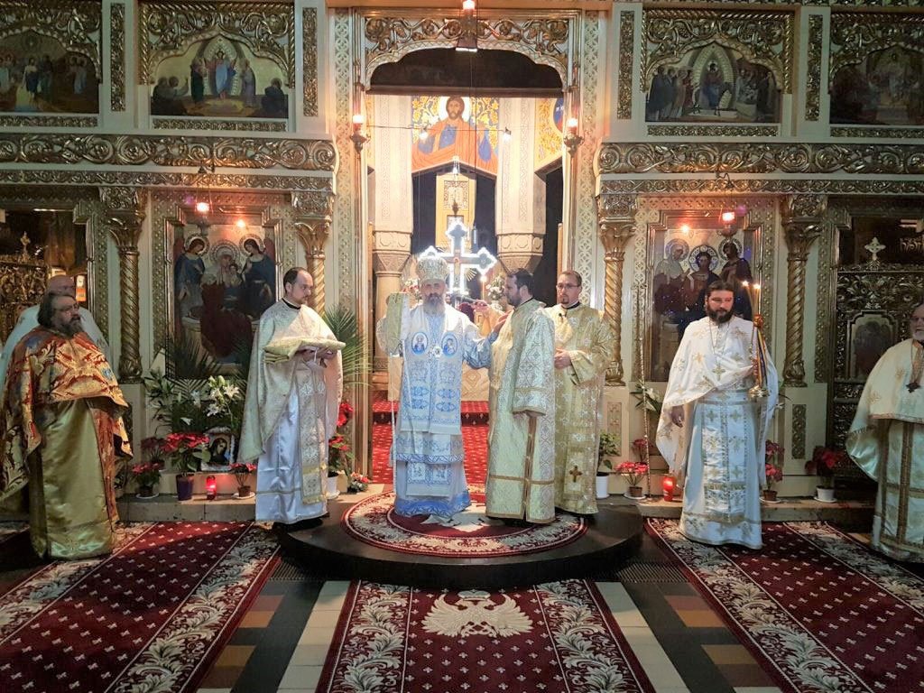 Binecuvântări și slujiri arhierești în parohiile ardelene 46354